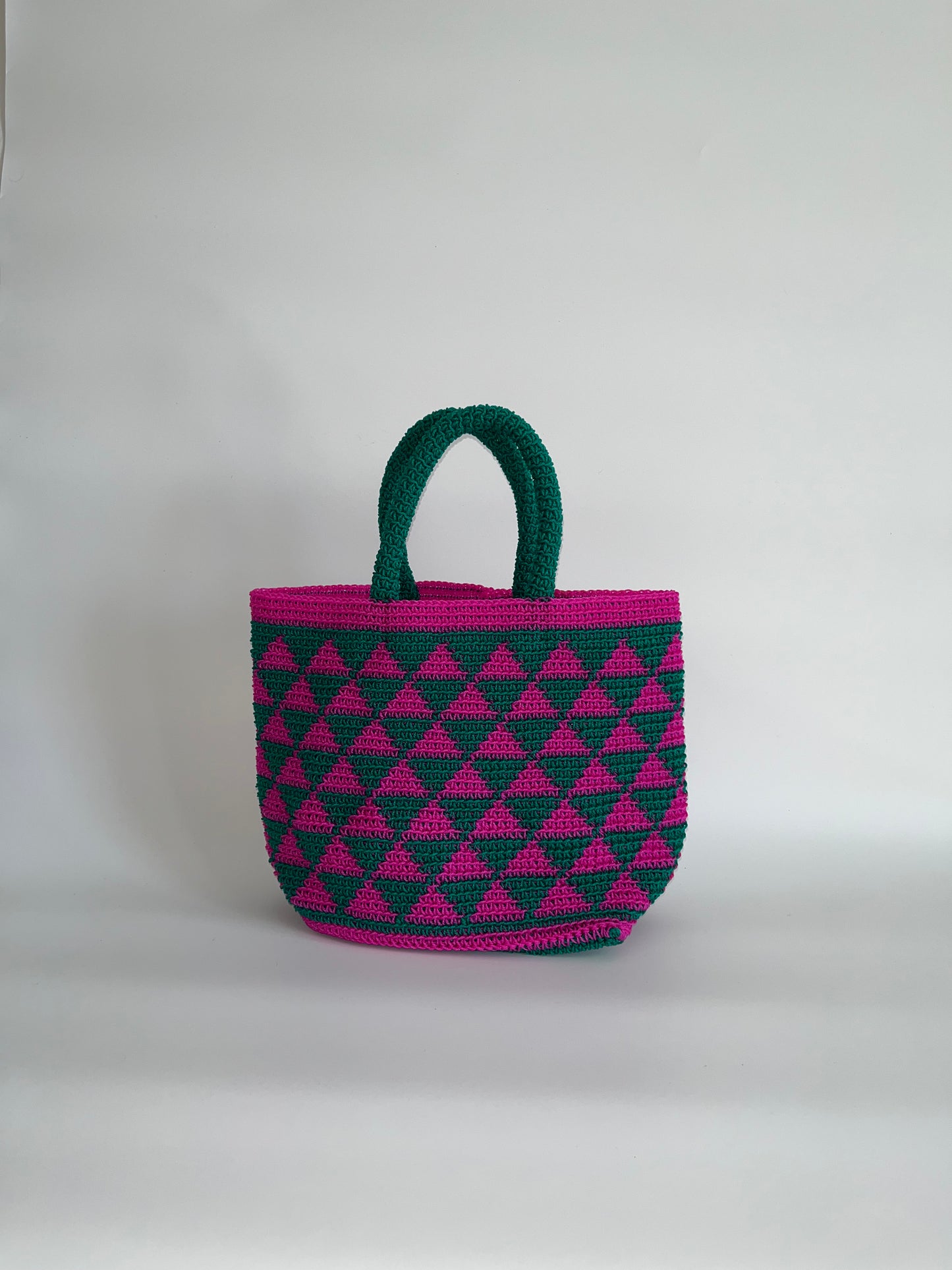 N°20SC - SAC CROCHET TRIANGLE S - PETIT - turquoise & rose fluo