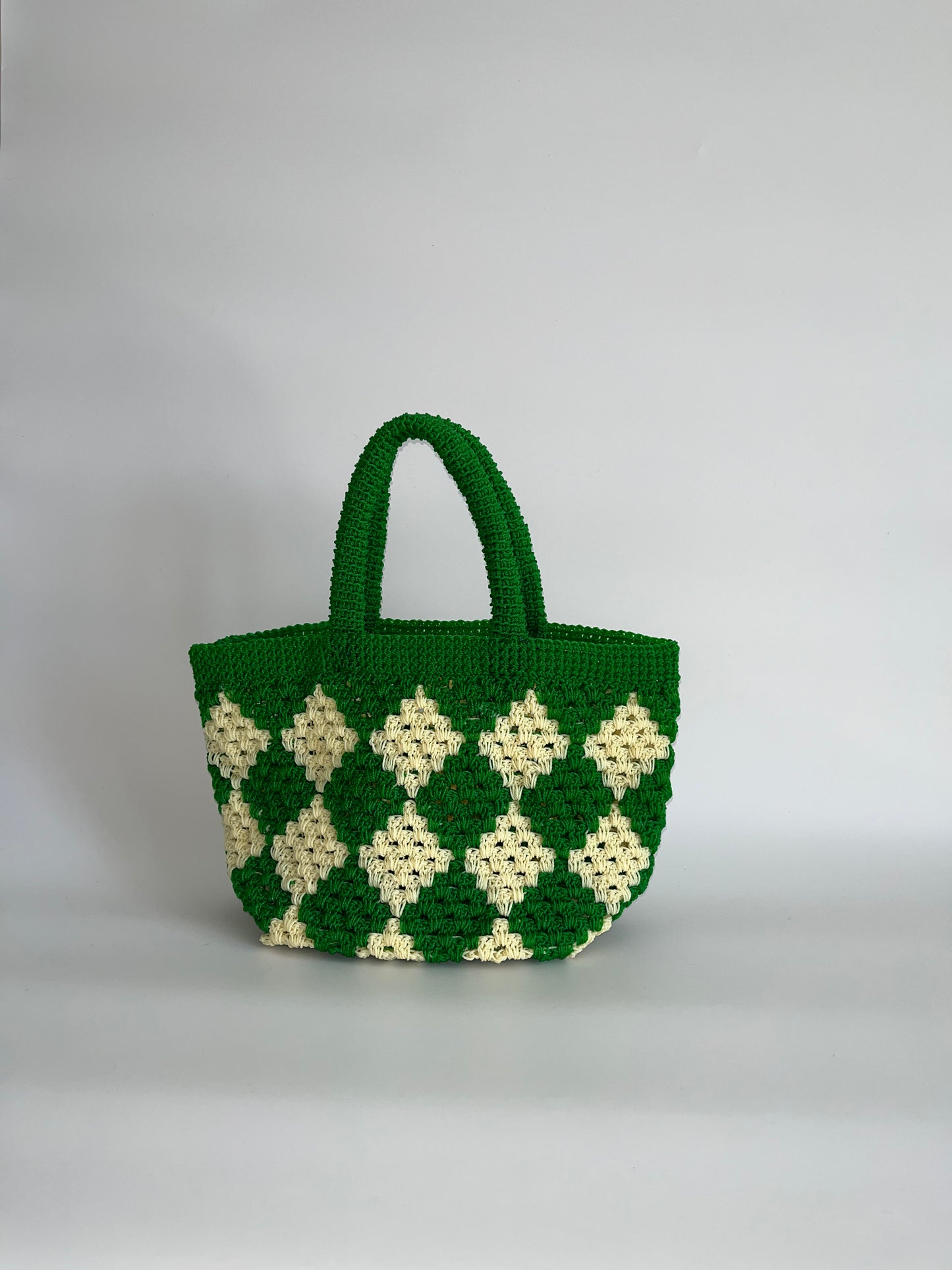 N°5SC - SAC CROCHET LOSANGE S - PETIT - vert & écru