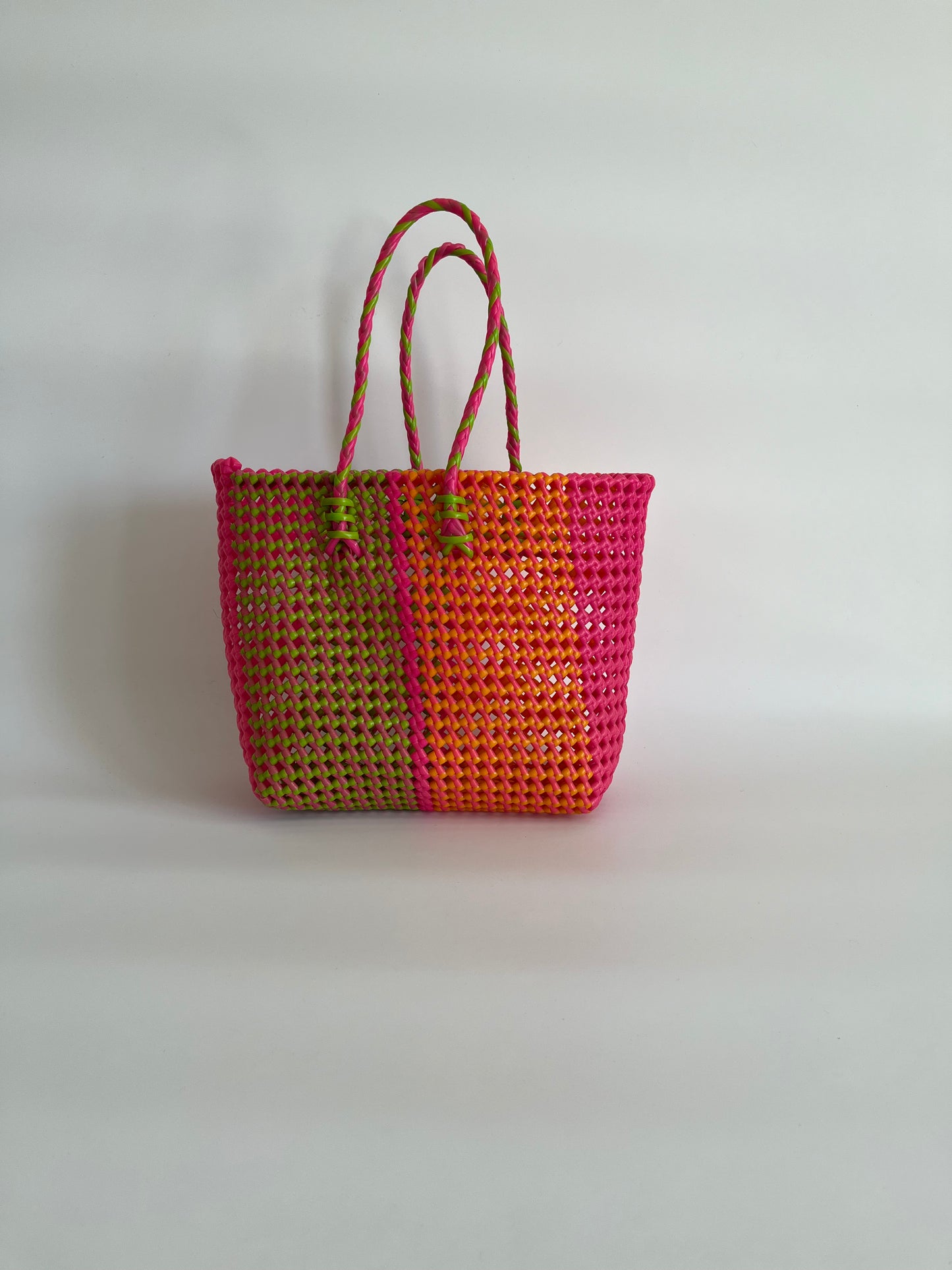 N°239 - SAC IMPARFAIT - entre petit et moyen - multicolors