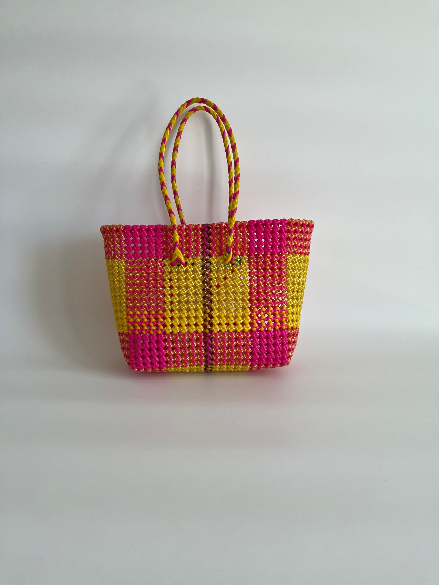 N°240 - SAC IMPARFAIT - entre petit et moyen - multicolors