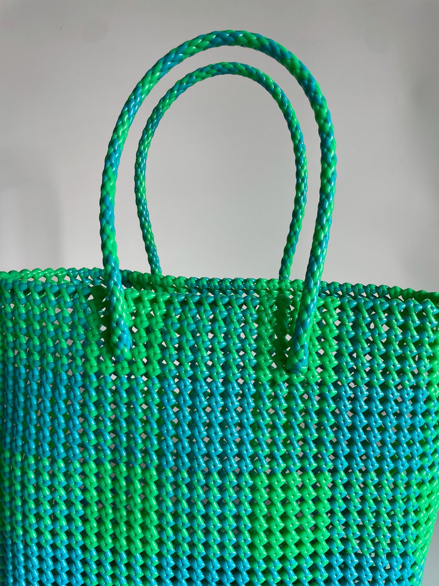 N°220L - SAC COLORÉ - GRAND - bleu clair & vert fluo