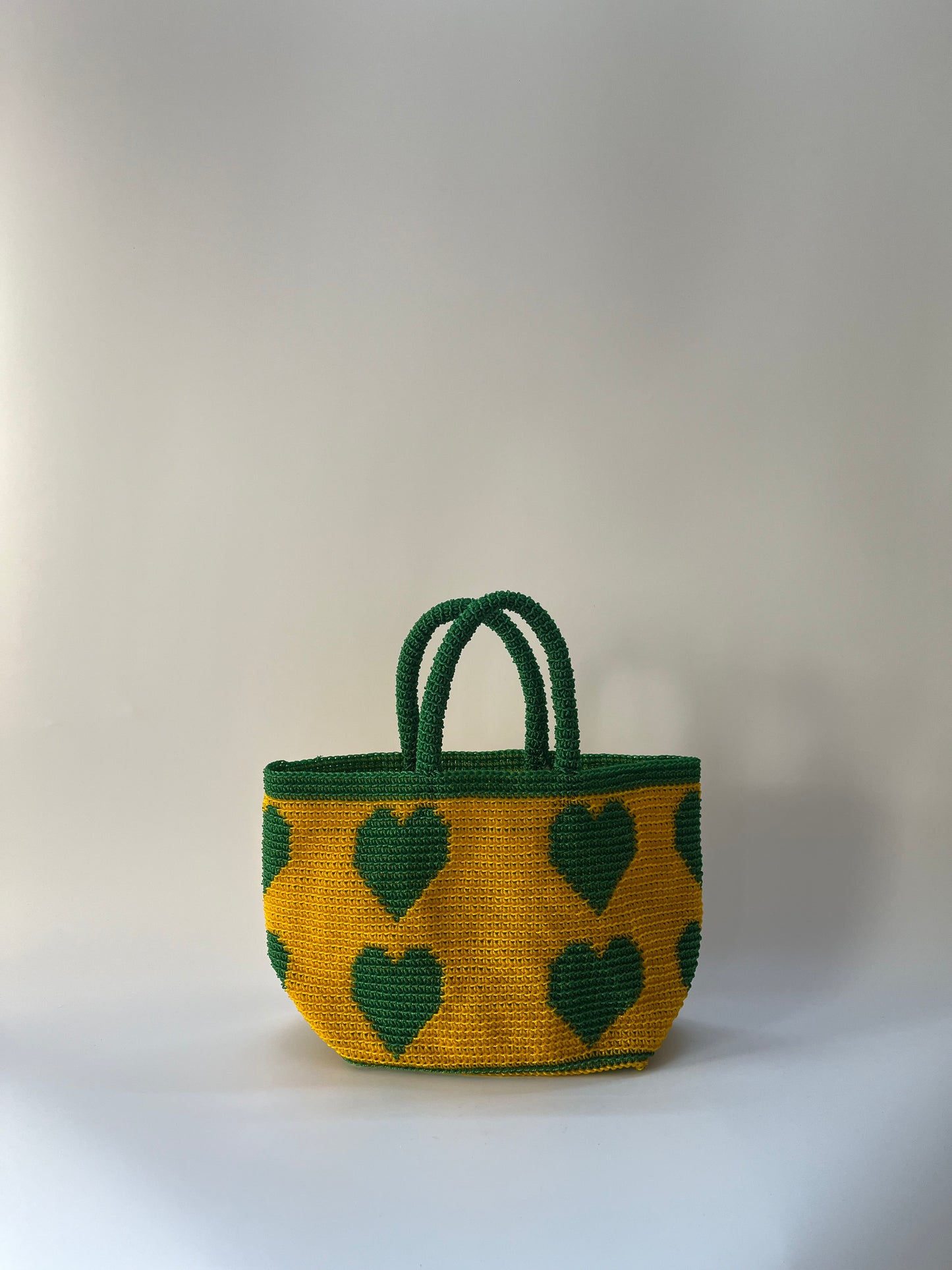 N°11SC - SAC CROCHET COEUR M - MOYEN - vert & jaune