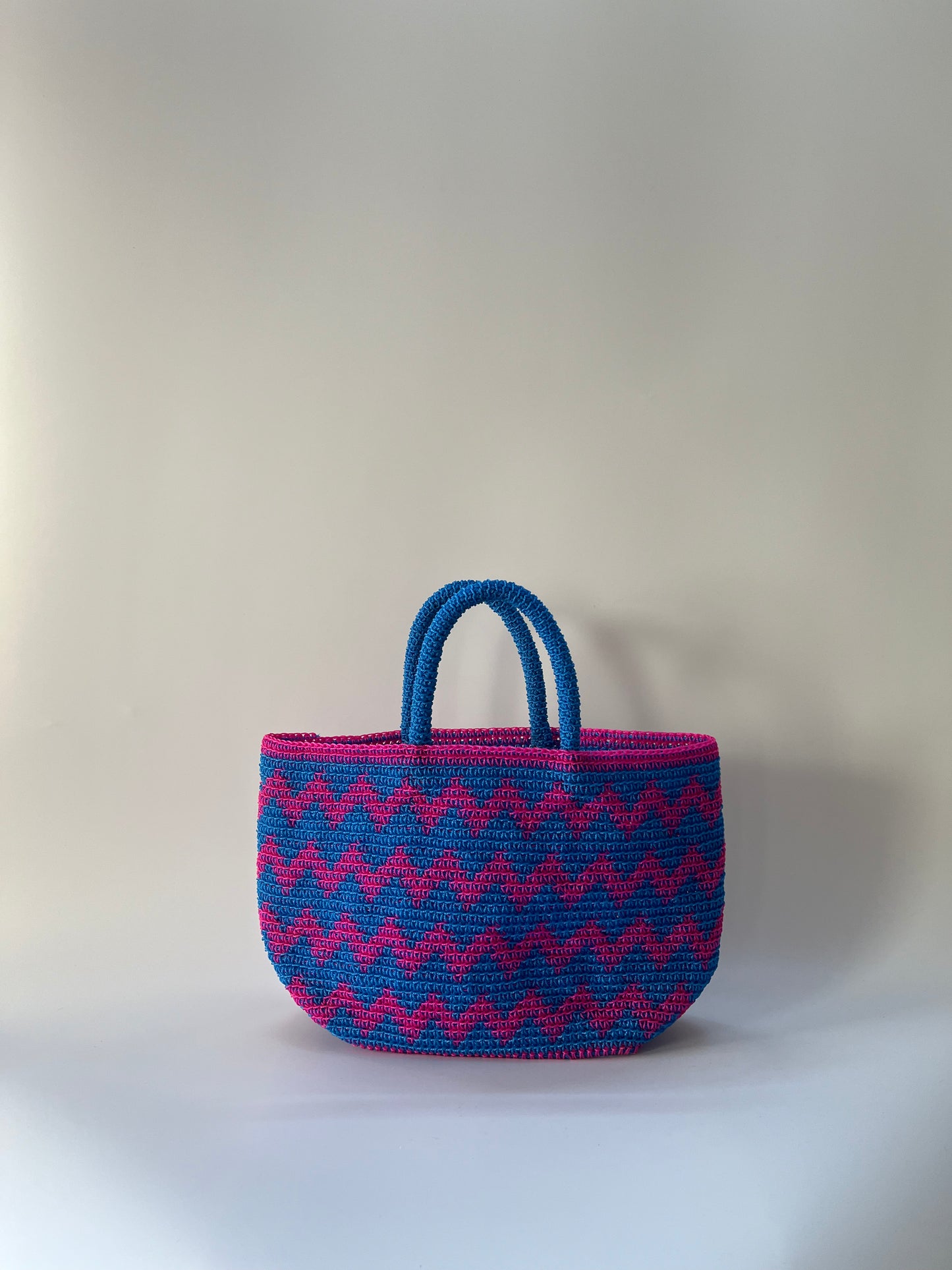 N°9SC - SAC CROCHET ZIGZAG L - GRAND - rose fluo & bleu clair